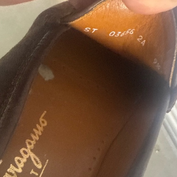 Ferragamo 9AA Narrow Suede Flats Gold Buckle Leather Bottom Italy - Picture 10 of 11